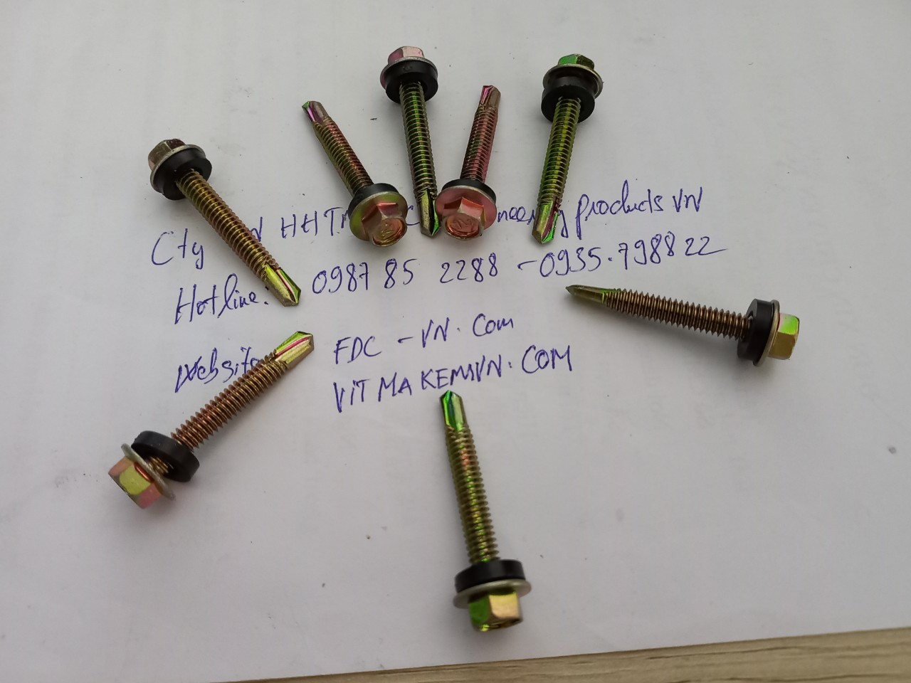 VÍT BẮN TÔN SEC 6 PHÂN GIÁ RẺ